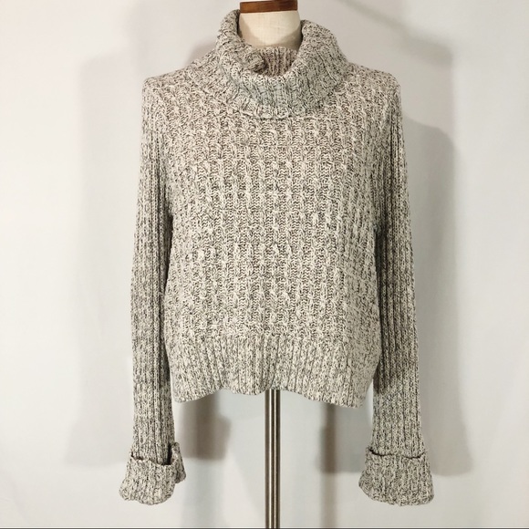 Free People Tops - Free People Chunky Knit Turtleneck